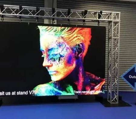 2 Mur de Led esil events.fr  450x394 - Ecran Mur de LED