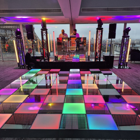 9 piste de dance lumineuse esil events 2 1 450x450 - Location Piste de dance Lumineuse IDF